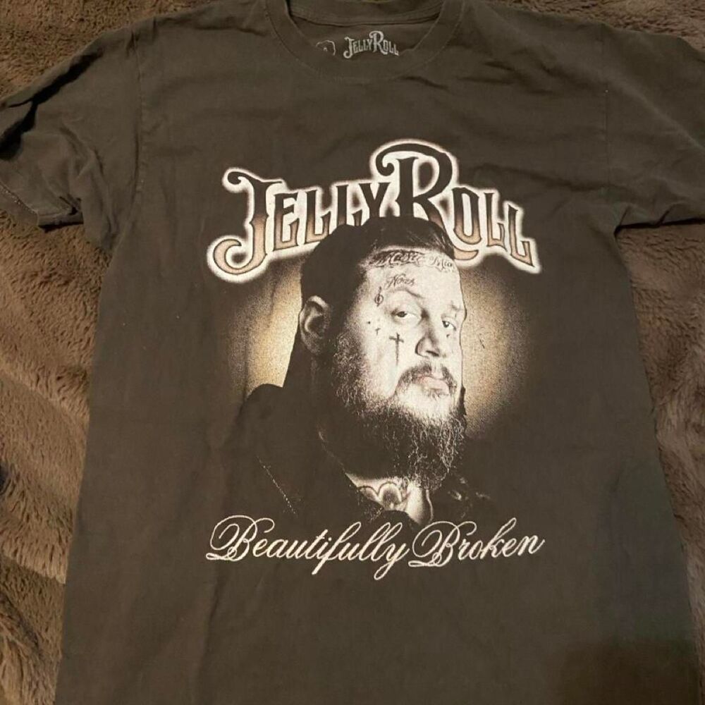 Jelly Roll "Beautifully Broken" T-Shirt - size M